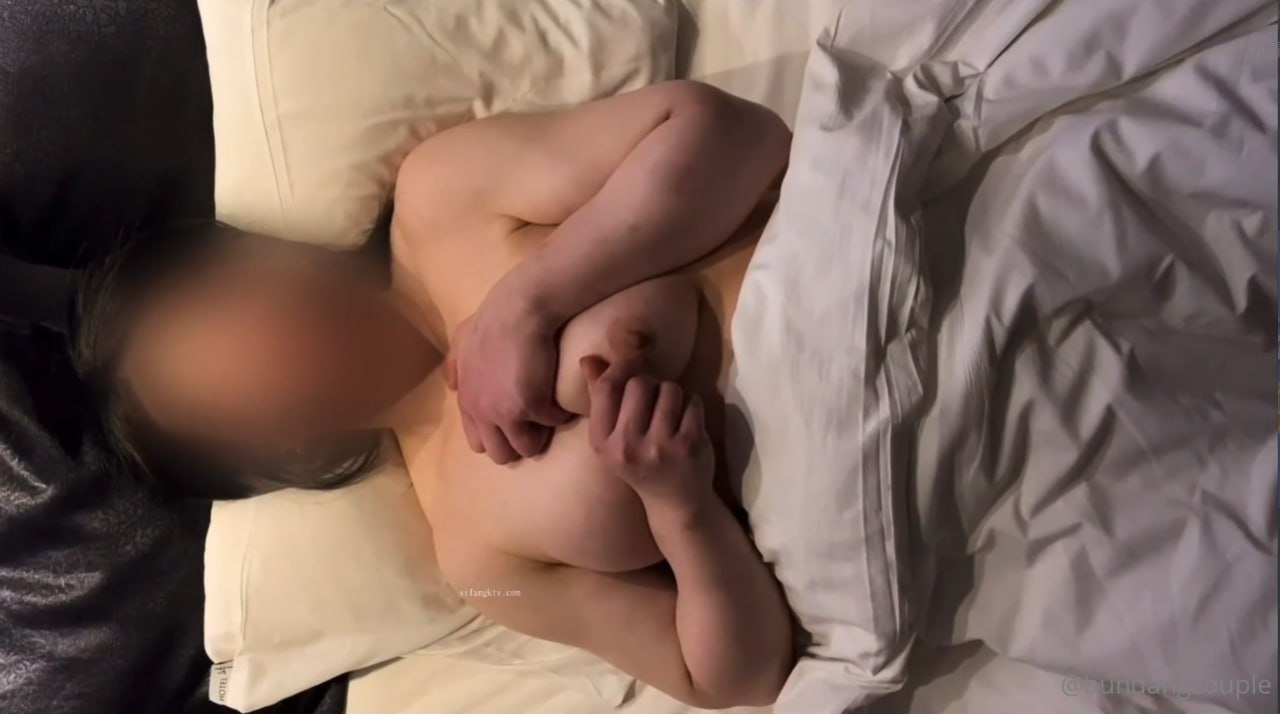 ALDN-210 母姦中出し 息子に初めて中出しされた母